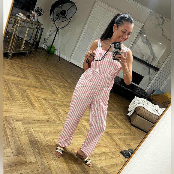 Pink luxury jumpsuit - Picture 5 of 9